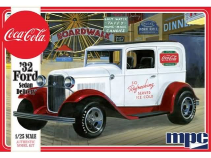 MPC 1/25 1932 Ford Sedan CocaCola