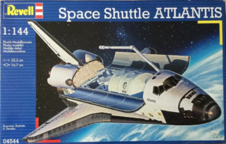 Revell 1/144 Space shuttle Atlantis